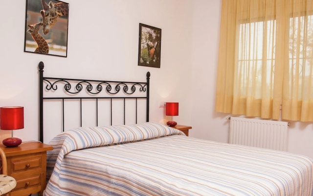 Stunning, Detached Holiday Home With Private Swimming Pool in Quiet Location - фото 2