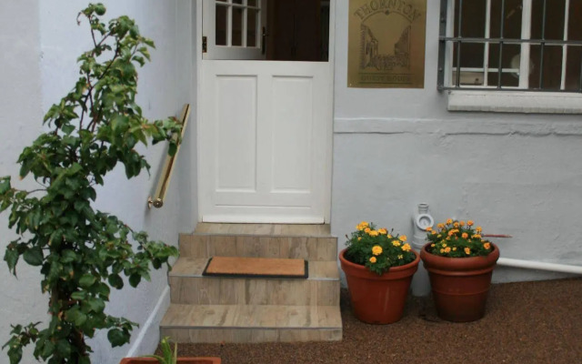 Thornton Gap Guesthouse