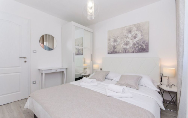 Apartment Luxury Center