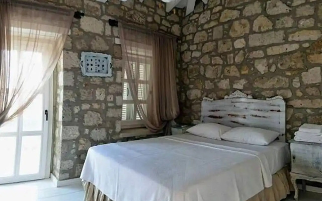 Simira Hotel