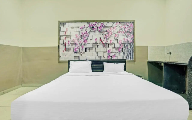 Oyo Flagship 805571 Hotel New Ss Palace.