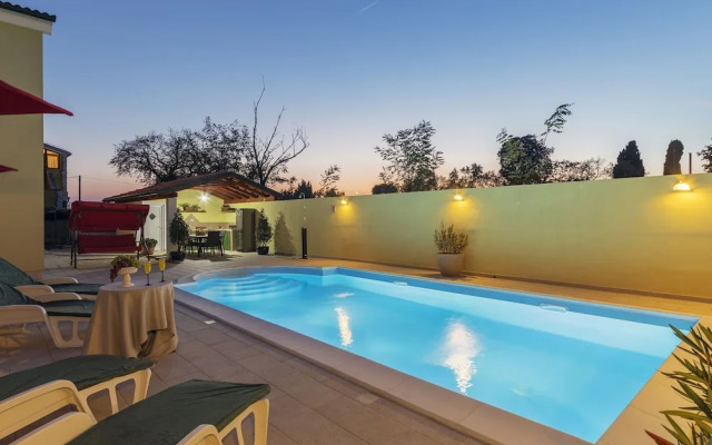 Villa in Vodnjan With Private Swimming Pool