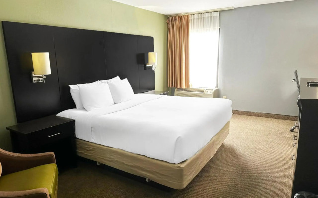 OYO Hotel Rome West GA