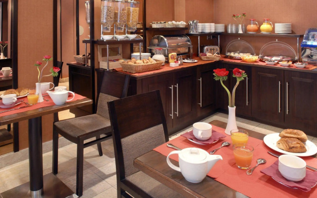 Hotel Des Nations Saint Germain