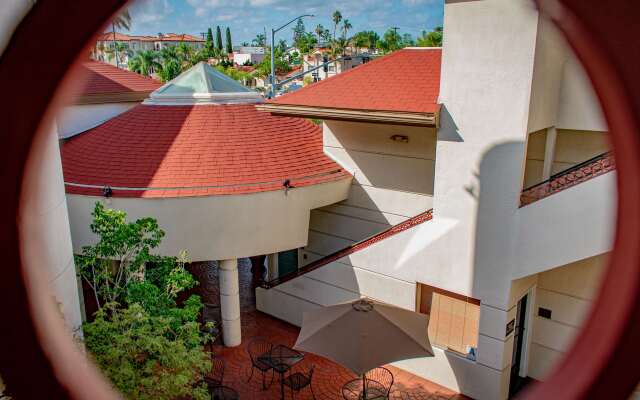 Best Western Plus Suites Hotel Coronado Island