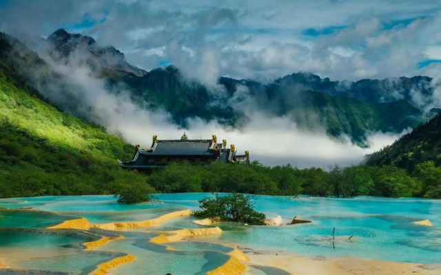 Huanglong Scenic Area Yunxia Hotel