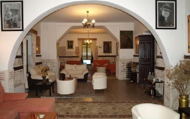 Hostal La Mesnadita