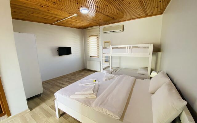 Stylish Hotel Old City