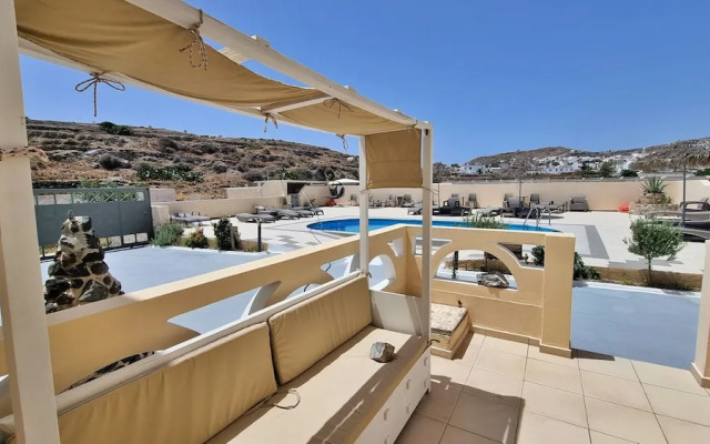 Leon Lux Apartments