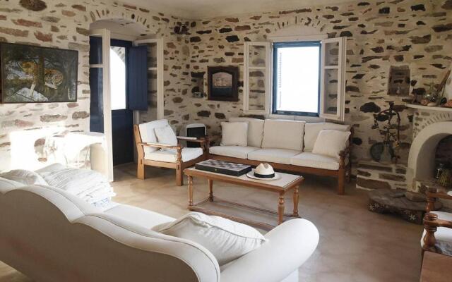 Antiparos Stone House with sea views