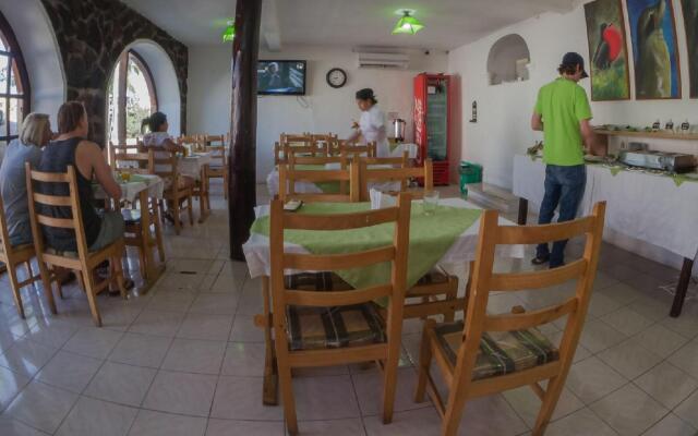 Hostal North Seymour