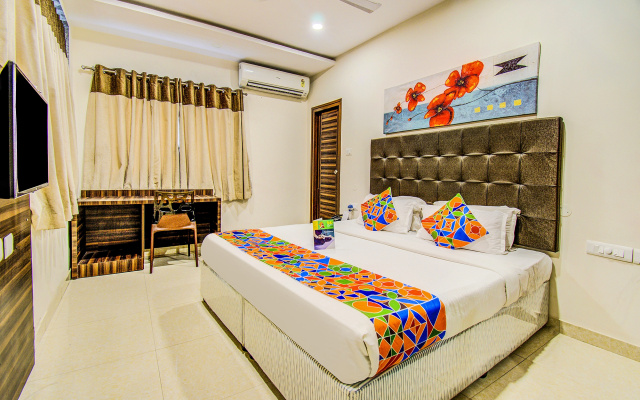 Fabhotel Pearl City