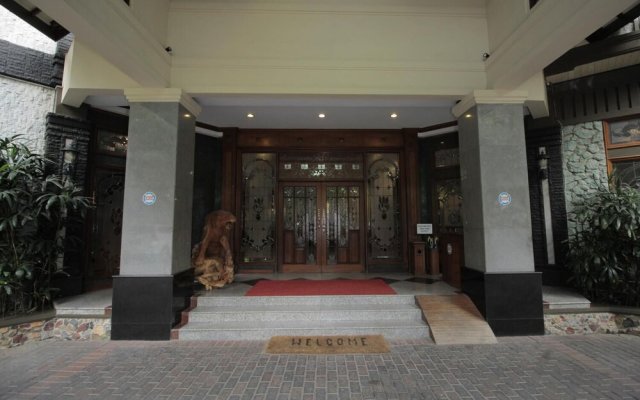 Sapta Nawa Hotel