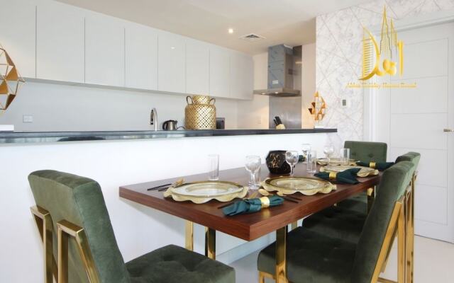 Luxurious 2 BR Damac Height Dubai Marina