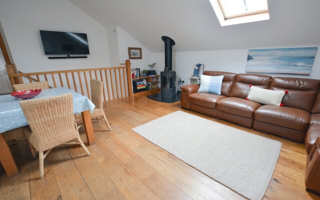 Stables Georgeham 2 Bedrooms Sleeps 6 Dogs Welcome
