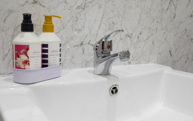 The Courtyard Apartment - Yorkshire Coast Holiday Lets