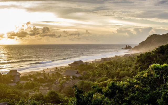 Celeste Del Mar Eco-Hotel