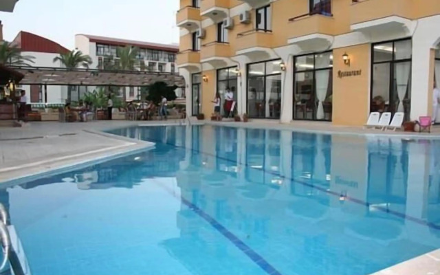 Albano Hotel