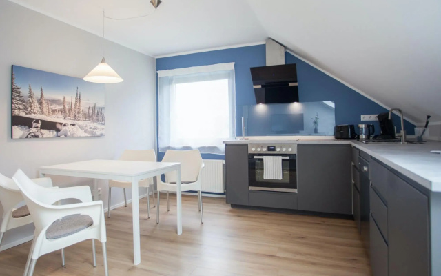 Apartment in Niedersfeld Near Hillebachsee