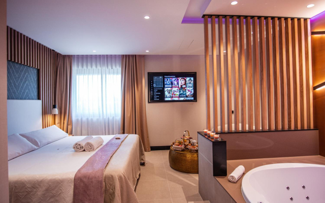 Felix Hotel Residencia