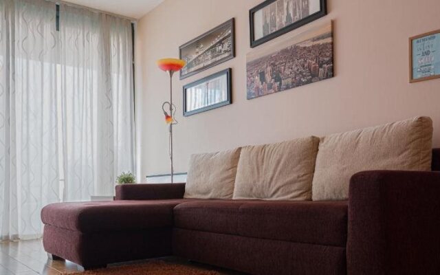 BL YachtClub & Apartments