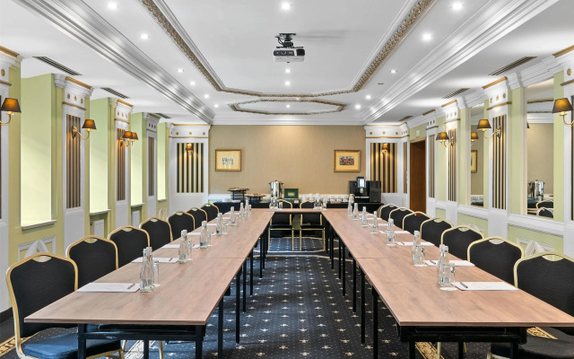 Hotel Diament Arsenal Palace Katowice/Chorzów