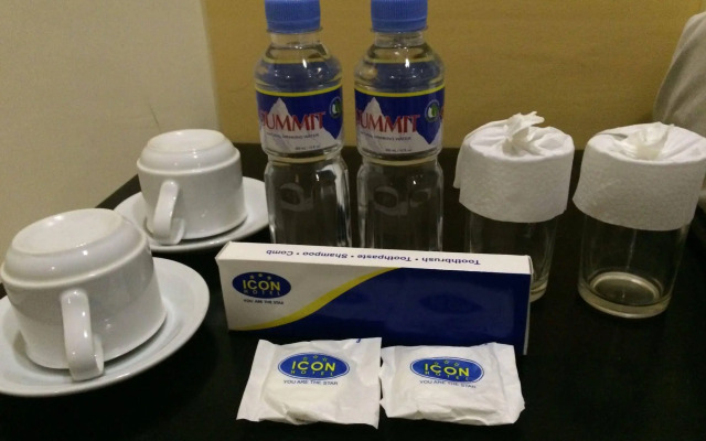 Icon Hotel Timog