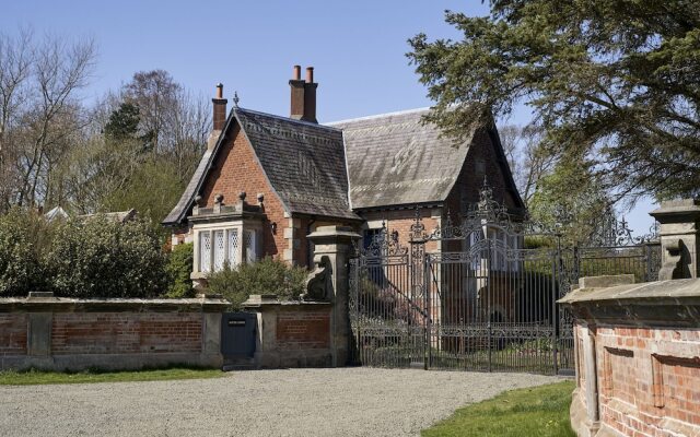 Altido The South Lodge At Balcarres