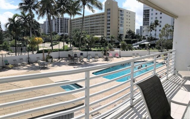 Le Frontenac 210 by Go Florida Condo Sunny Isles