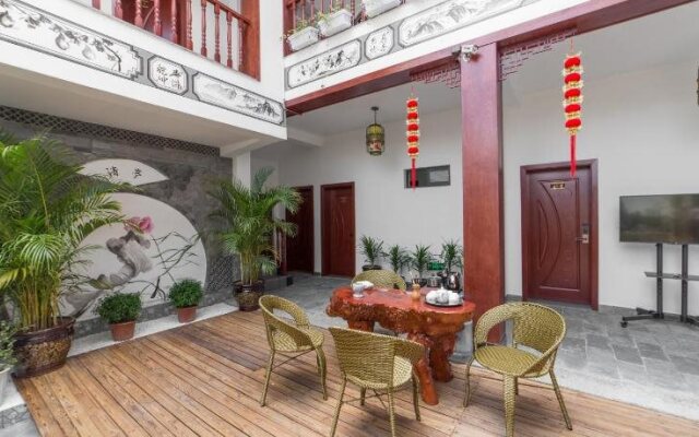 the Dragonfly Guesthouse