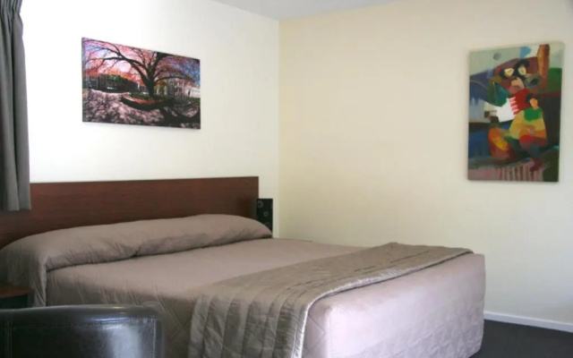 Sherborne Motor Lodge