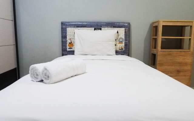 Comfy and Relaxing Studio Apartment at Educity Pakuwon By Travelio