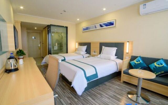Yingdong Motel