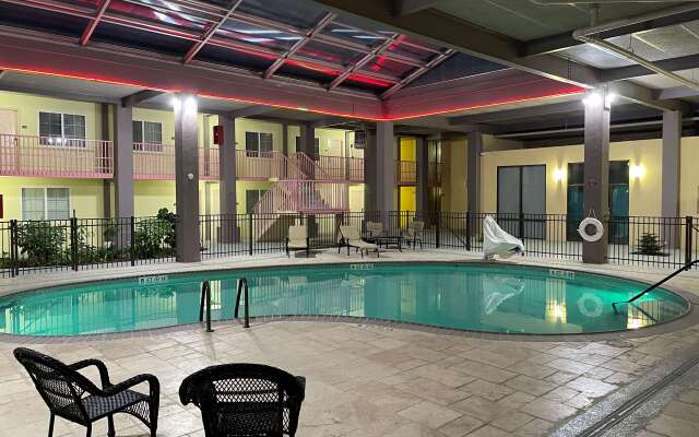 SureStay Plus Hotel by Best Western Odessa