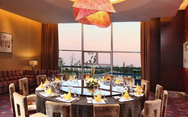 Grand Skylight International Hotel Gongqingcheng