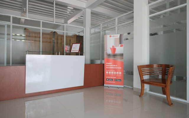 Reddoorz Syariah Near Malahayati University Lampung