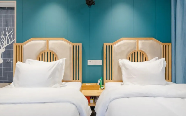 Floral Hotel Yi Shu Yu She Zhouzhuang