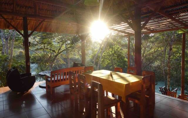 Hostal Oasis The Traveler - Hostel