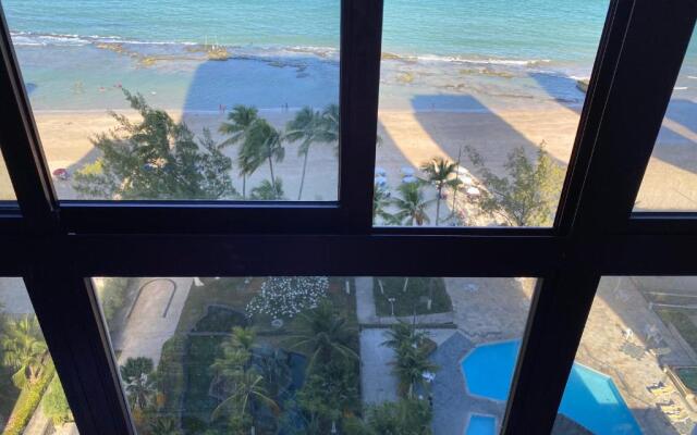 Heliodoro Flat Golden Beach