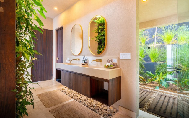 Riverstone Elevated Living Near Beach Town