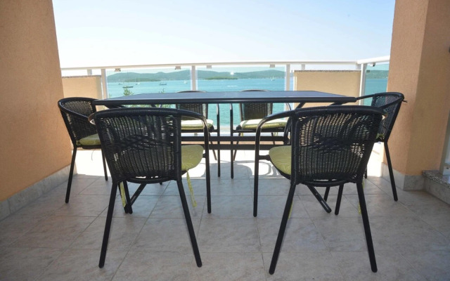 Apartments Citrine on the beach