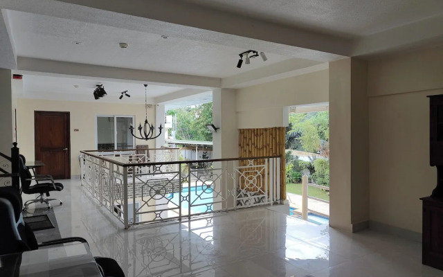 Elicon Suites