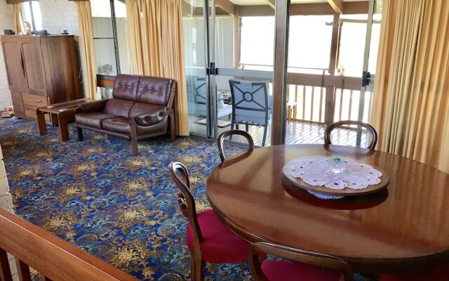 BeachFront Busselton