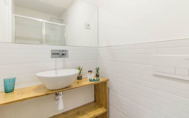 Olarias Terrace By BnBird II