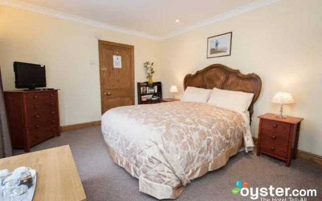 Riverside Bed and Breakfast