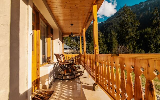 Manali Outskirts Villa