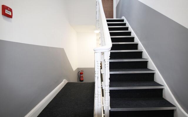 OYO 116 Flexistay Addiscombe Aparthotel