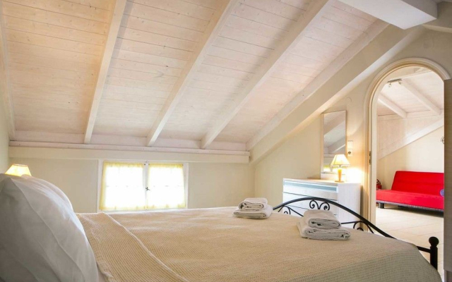 Irena Studios And Apartments
