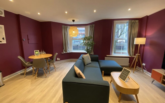 Aaron Wise - 51 Fitzhamon