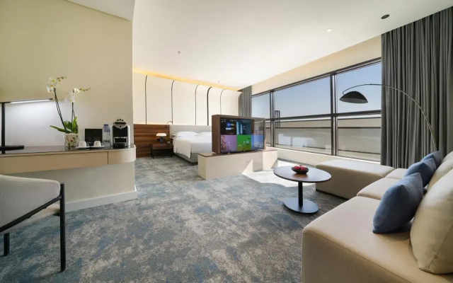 Nova M Hotel Edge By Rotana